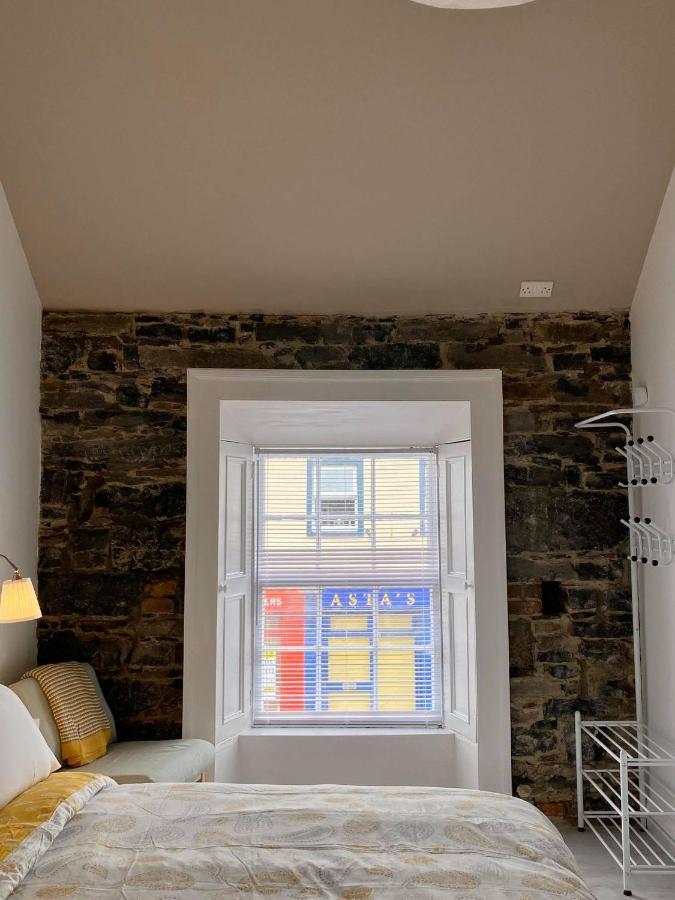 Room 1 Camp Street B&B Oughterard Buitenkant foto