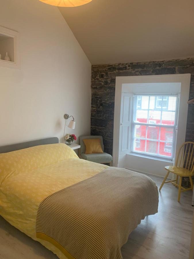 Room 1 Camp Street B&B Oughterard Buitenkant foto
